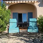 Duplex, Vue Panoramique Sur La Méditerranée, Piscine, Garage Appartamento *