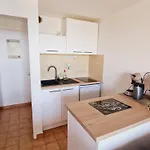 Duplex, Vue Panoramique Sur La Méditerranée, Piscine, Garage Appartamento