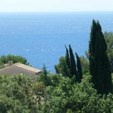 Duplex, Vue Panoramique Sur La Mediterranee, Piscine, Garage Апартаменты